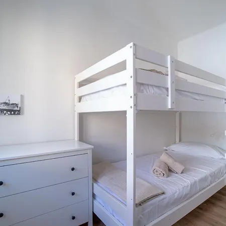 Casa En El Centro De * ロザス